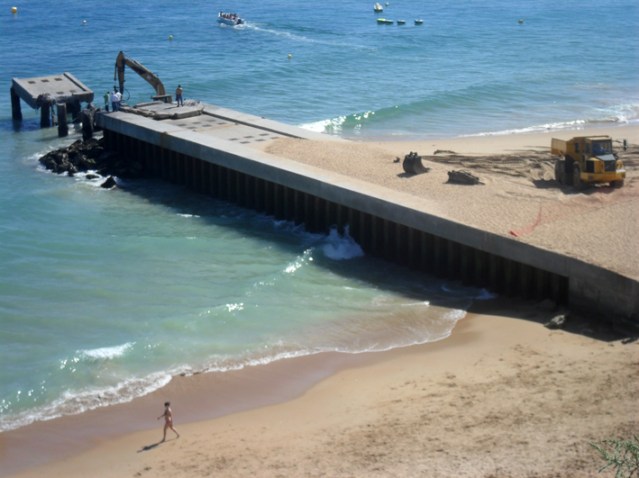 Estacada/Cais na Praia dos Pescadores - Albufeira