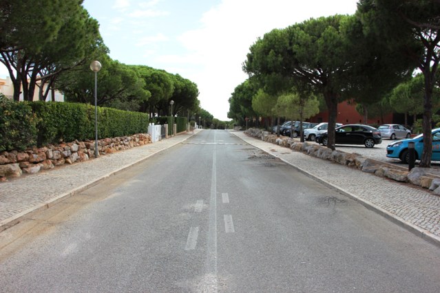 Arruamentos de acesso à Praia Verde