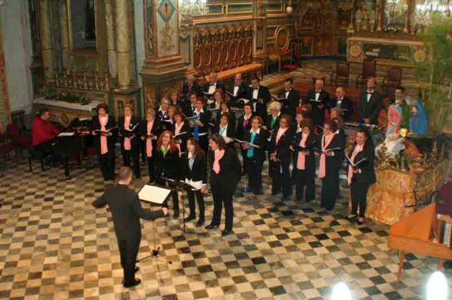 Grupo Coral Tavira com Grupo Coral de Quarteira na Igreja do Carmo, em Tavira - foto Jorge Matos Dias / PlanetAlgarve 