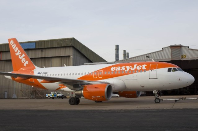 easyJet_livery_2