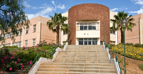 Instituto Piaget - SIlves