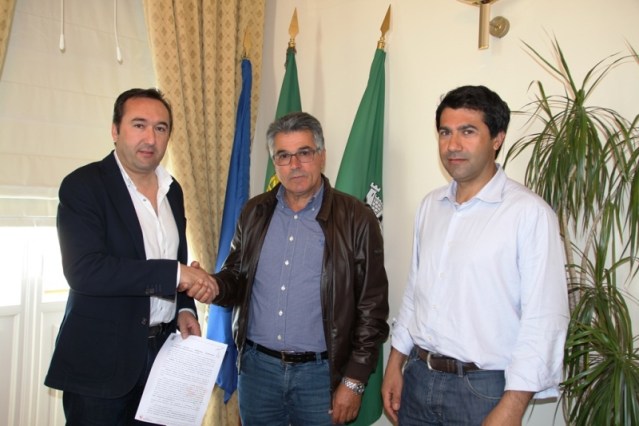 Assinatura do auto de consignação