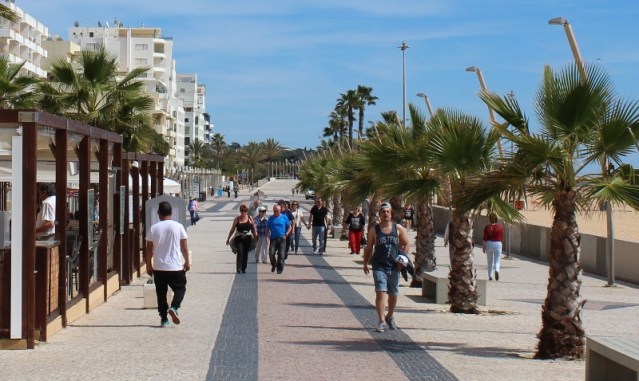 O fantástico Calçadão de Quarteira