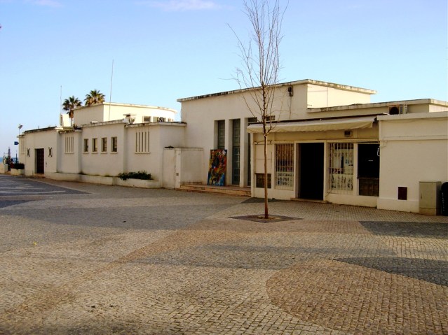 Antigo Casino de Armação de Pêra